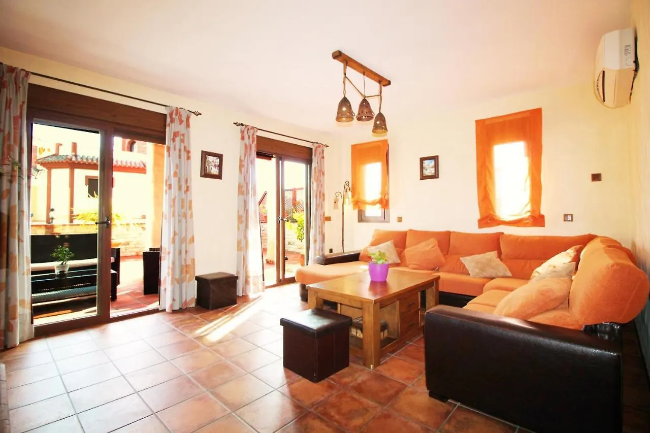 Villa Laura Spainsunrentals 1033 Нерха Испания